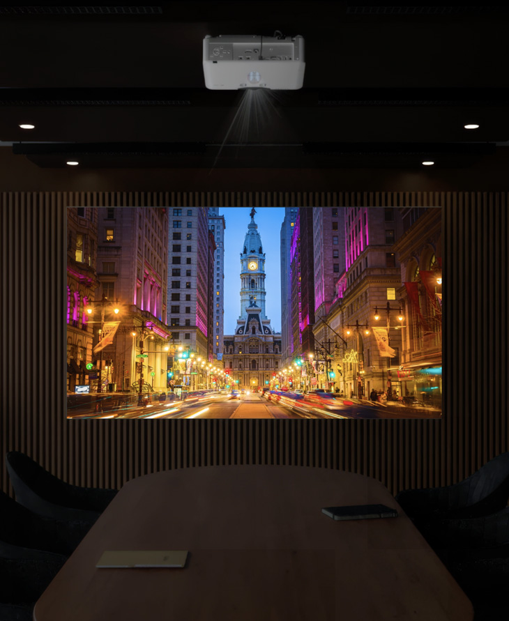 EPSON — PowerLite video thumbnail